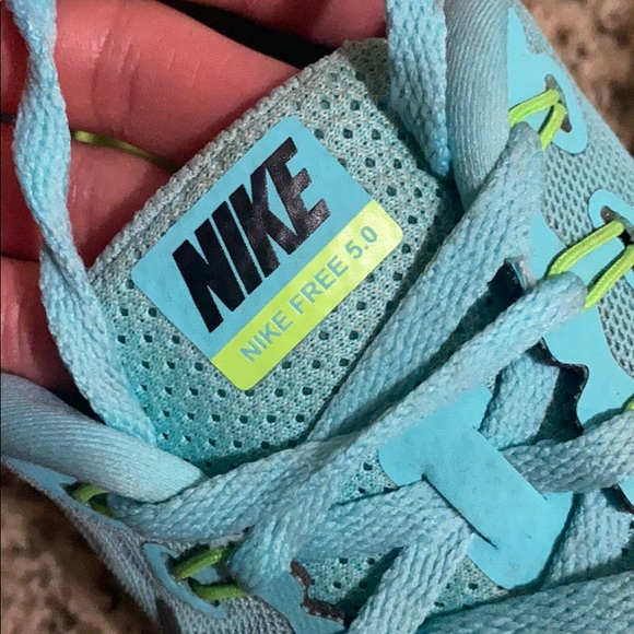 Shoes - Picture 2 of 2